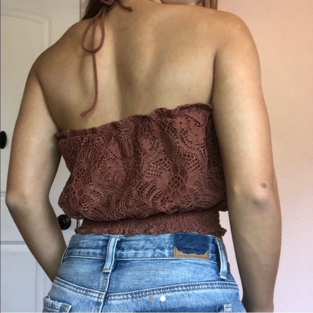 Haltered crop top - Picture 2 of 2